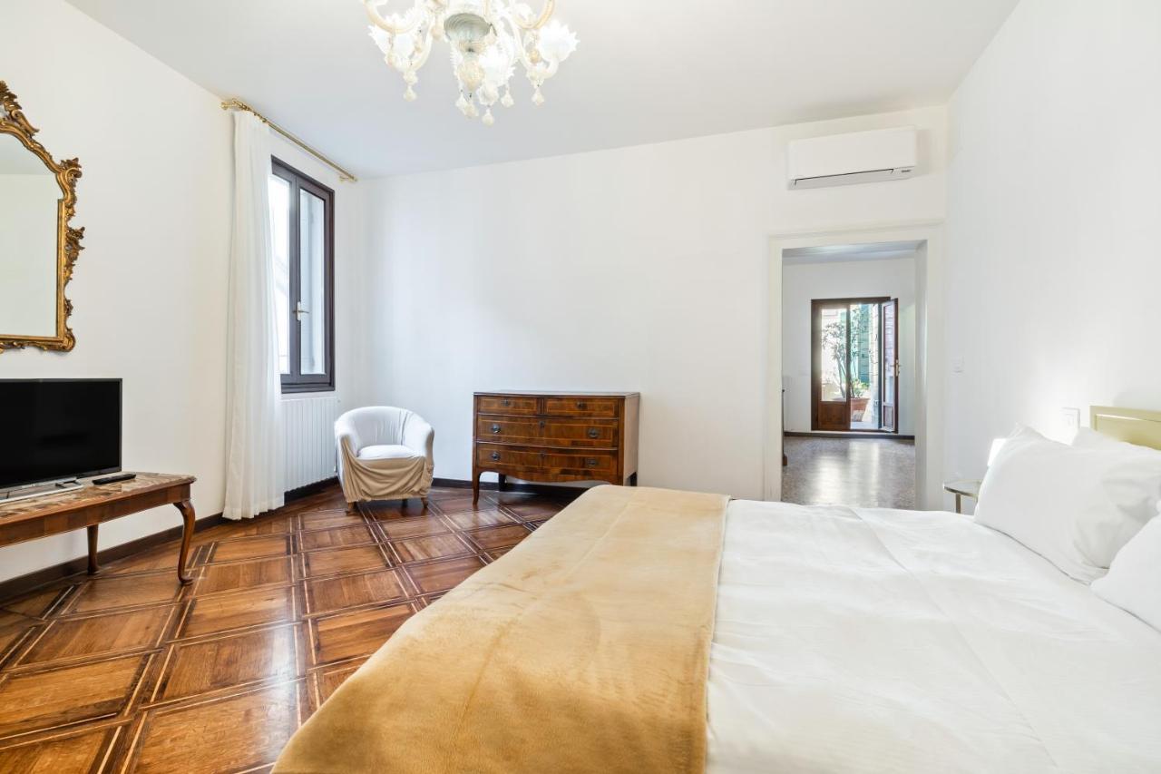Del Remer Apartment - 5Mins From San Marco Sq Венеция Экстерьер фото
