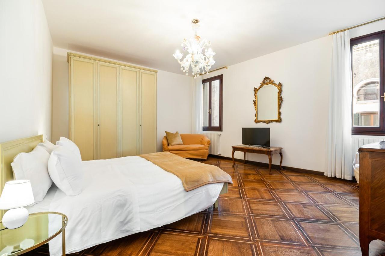 Del Remer Apartment - 5Mins From San Marco Sq Венеция Экстерьер фото