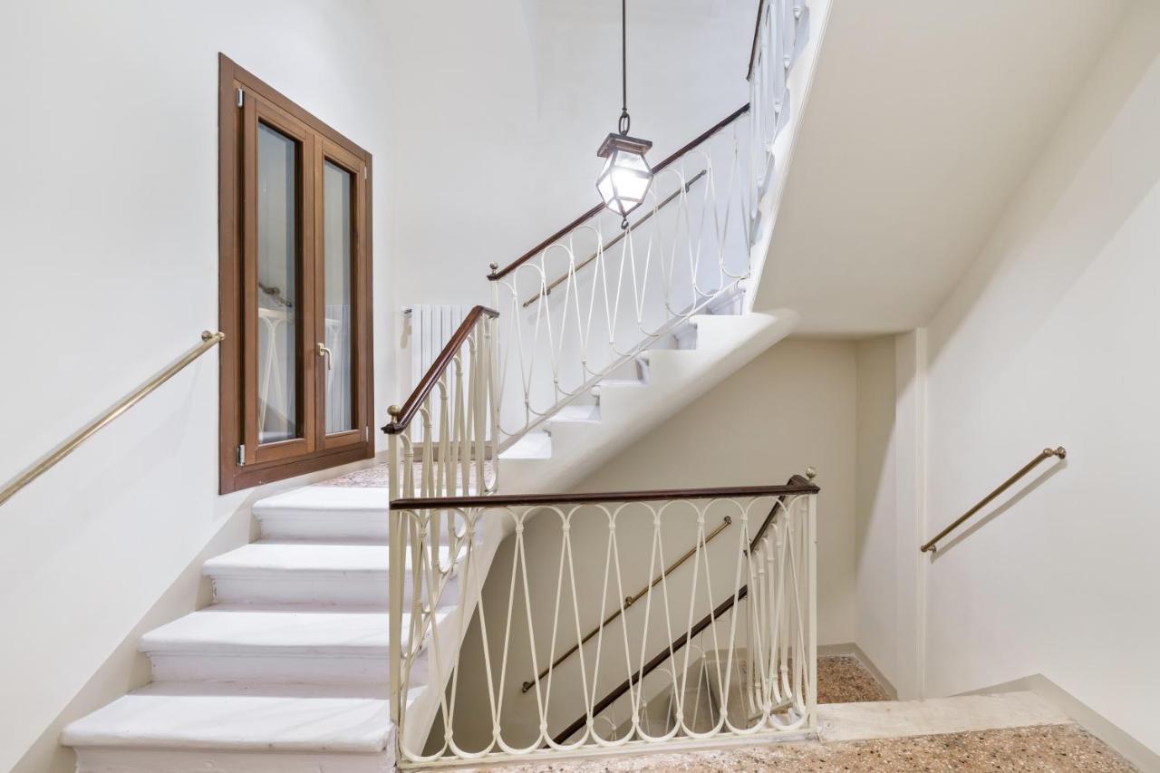 Del Remer Apartment - 5Mins From San Marco Sq Венеция Экстерьер фото