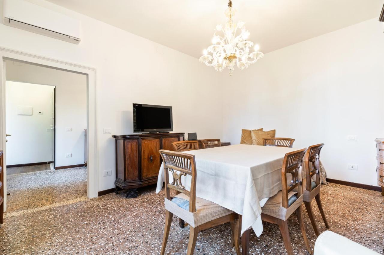 Del Remer Apartment - 5Mins From San Marco Sq Венеция Экстерьер фото